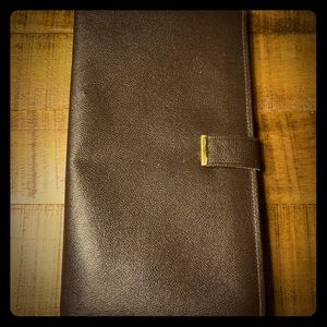 Genuine Morocco leather men’s travel wallet.